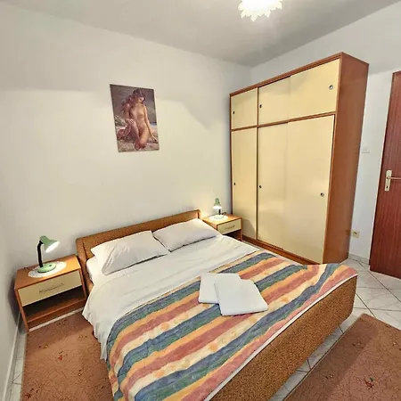 Appartement In 35132