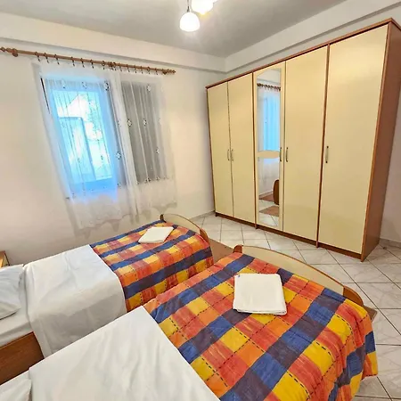 Appartement In 35132 Novi Vinodolski