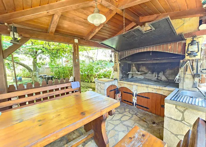 In 35132 Lägenhet Novi Vinodolski